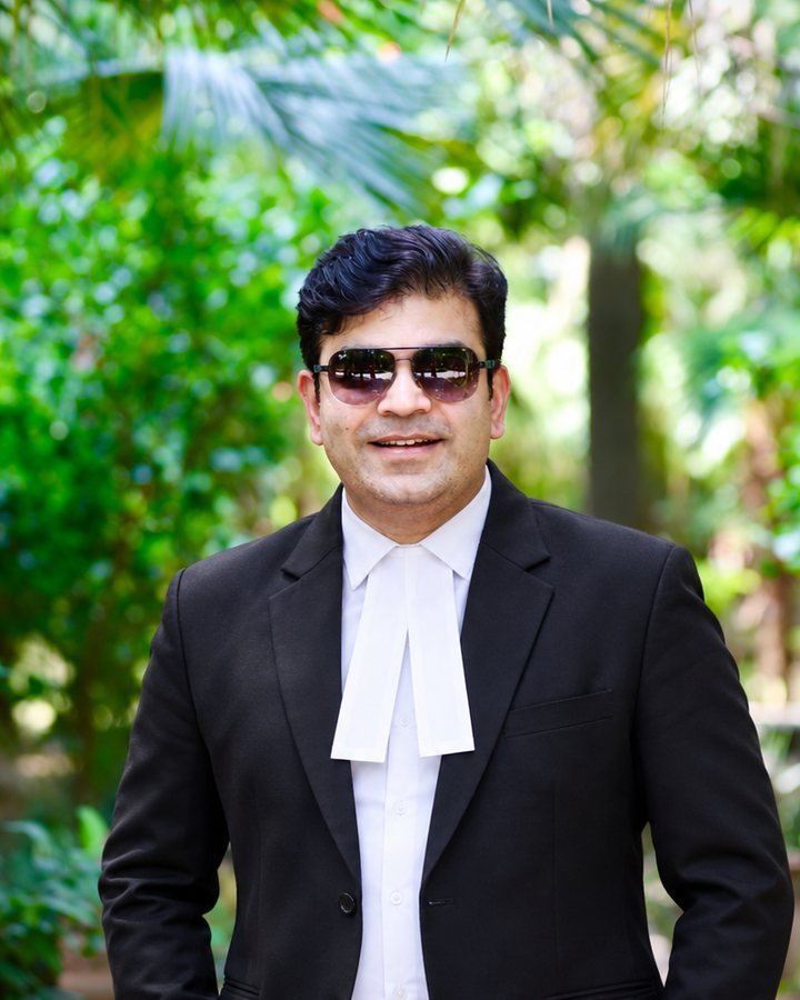 Portrait of Adv. Varun Chaudhary in court dress